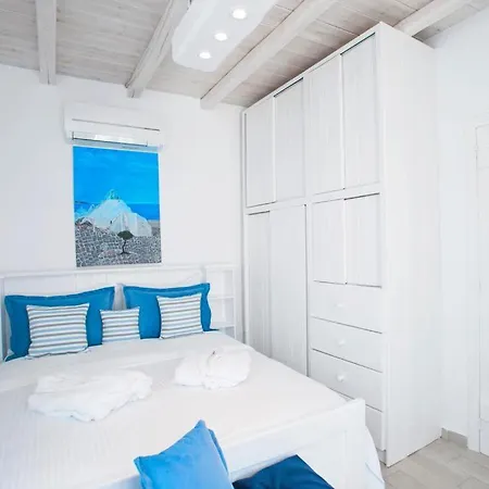 בית נופש Luxury Sea House By Blue Waters Mykonos